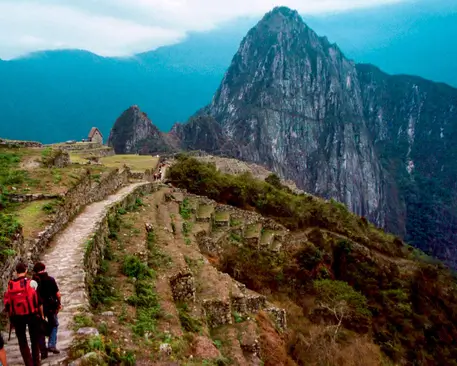 trekking to machupicchu